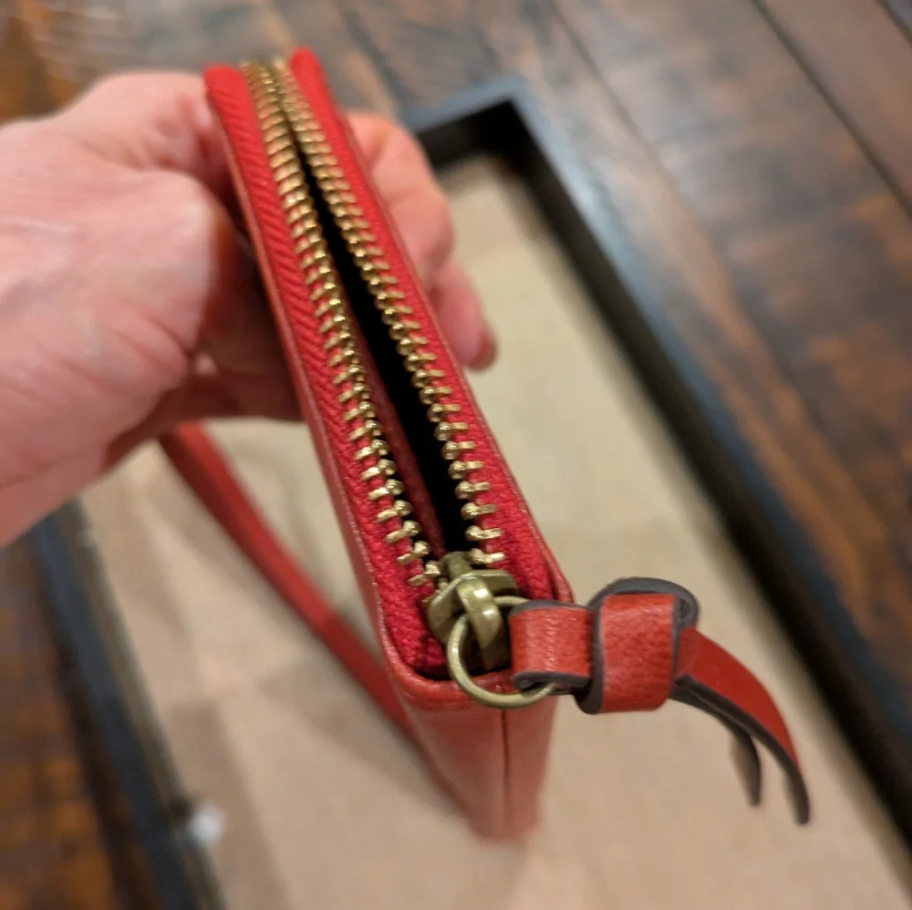 NWOT Lodis Red Leather RFID Wallet/wristlet - Picture 5 of 8